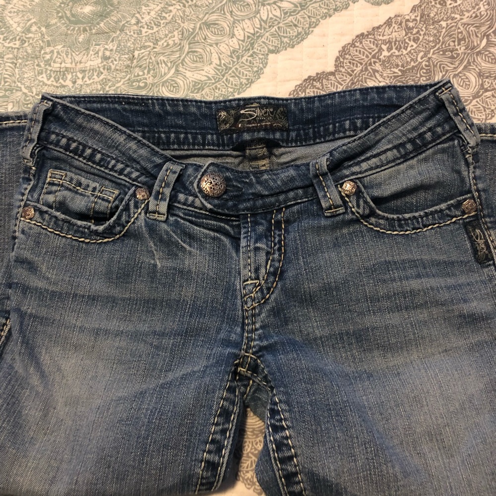 Silver Jeans Capri Jeans - Picture 3 of 6